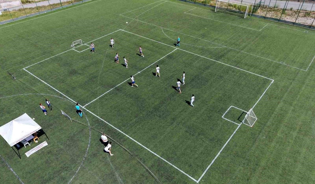 Kayseri'de Gol Yağmuruyla Başlayan Turnuva: 1966 Turanspor İlk Maçında Fark Attı