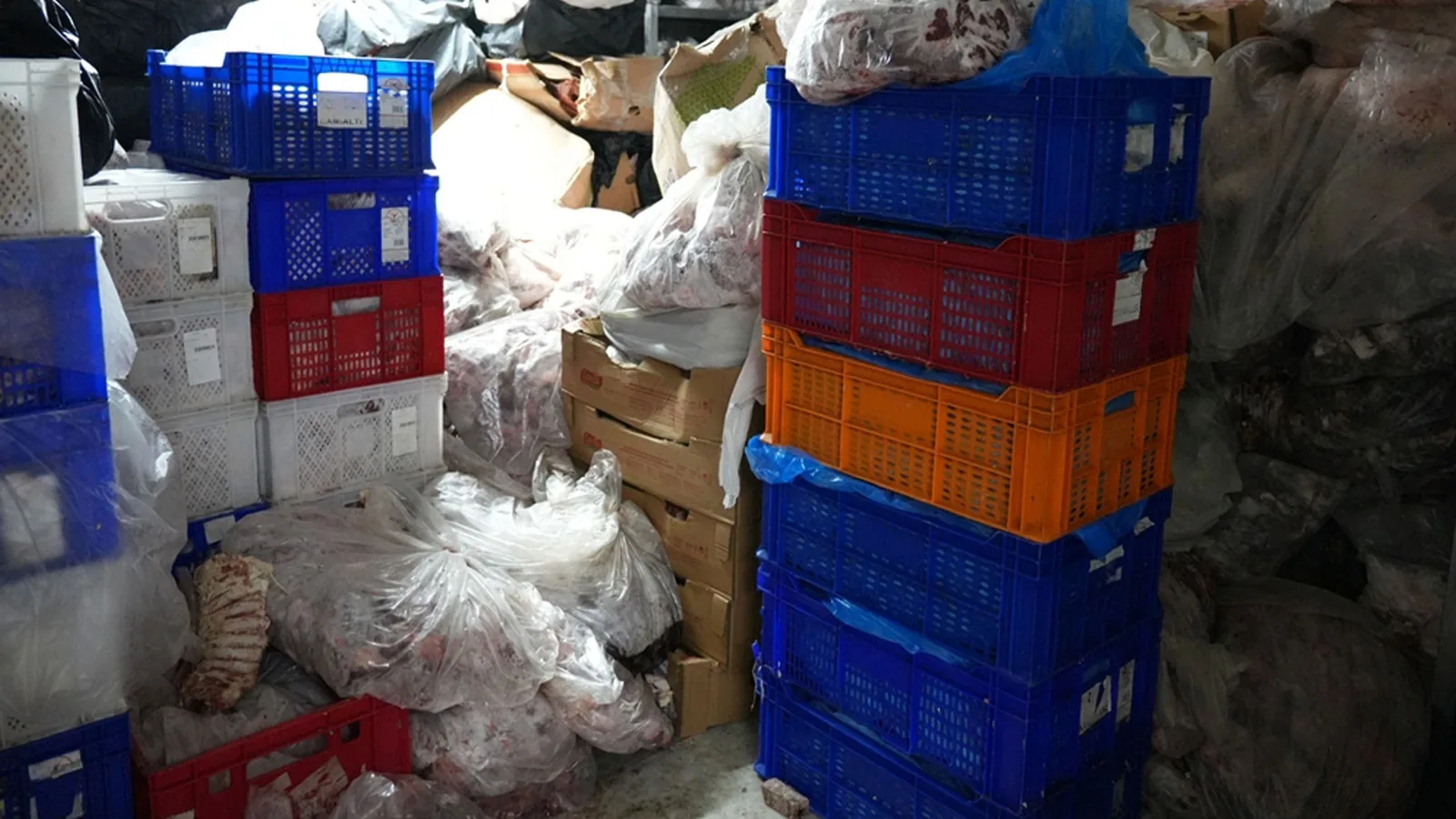 Gaziosmanpaşa’da 15 Ton Bozuk Et ve Et Ürünü Ele Geçirildi